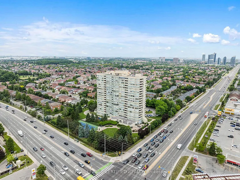 700 Constellation Dr #210 — Photo 36