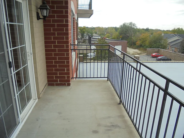 19806 Wolf Rd #301 — Photo 30