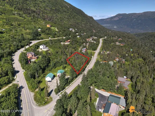 L8-B2 Birdsong Dr, Eagle River, AK 99577