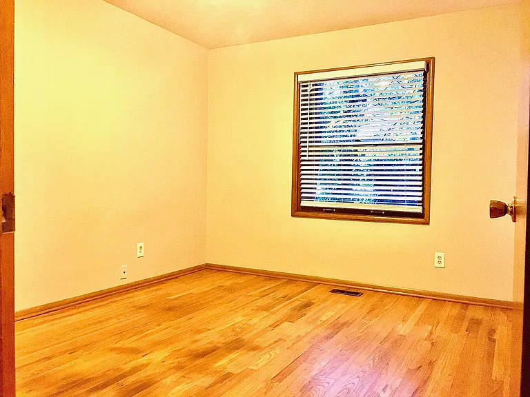 14512 NE Broadway — Photo 12