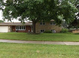 2240 Allouez Ave, Bellevue, WI 54311