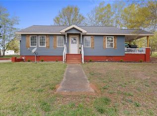 2012 Walhalla Hwy, Pickens, SC 29671