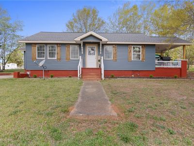 2012 Walhalla Hwy, Pickens, SC, 29671