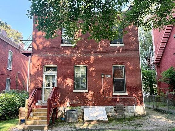 2nd image of 1153 S 1st St