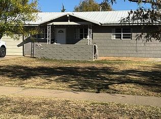 3107 S Apache St, Amarillo, TX 79103