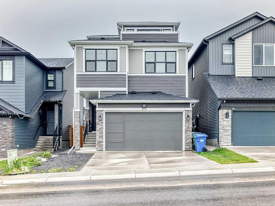 1st image of 305 Edith Rd NW