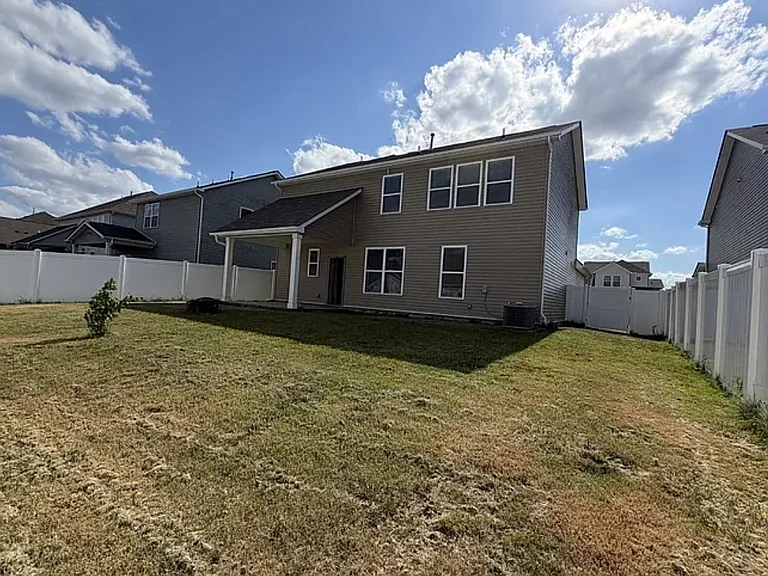 409 Wind Dance Dr — Photo 12