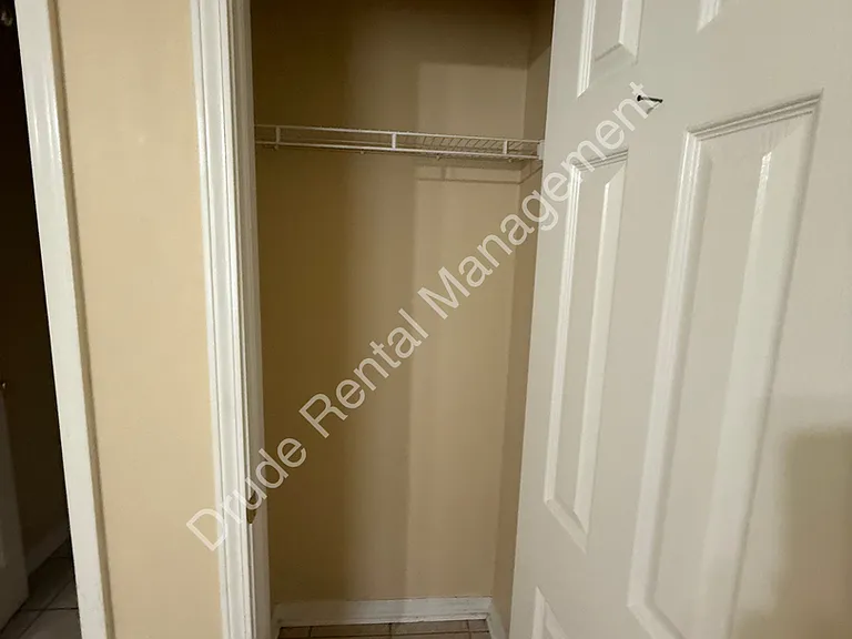 508 Cedar Ln — Photo 24