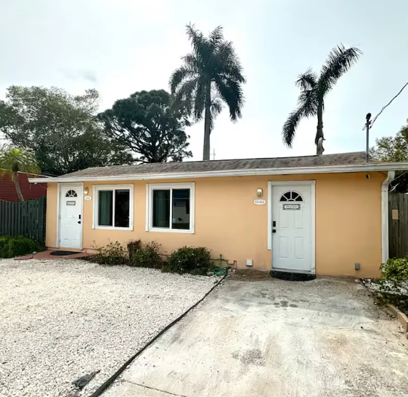 2 bed, 1.0 bath, 636 sqft, $1,395 — Photo 4