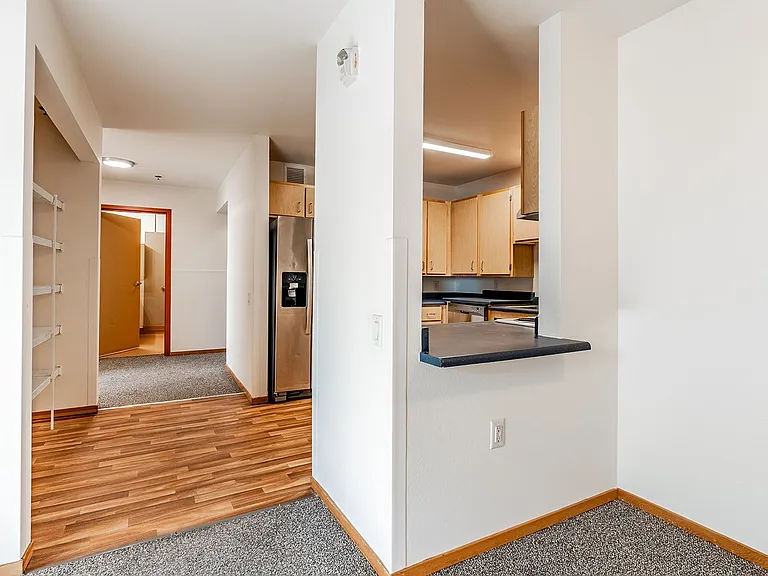 INCOME RESTRICTED Affordable Apartments in Hazelwood! — Photo 53