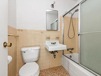 Sold by Thomas Lipovetsky, LREB