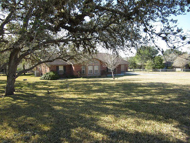 1st image of 211 Maguey Dr