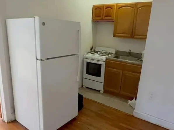 37-22 86th Street image 4 of 10