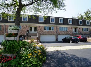 737 Elder Ln, Deerfield, IL 60015