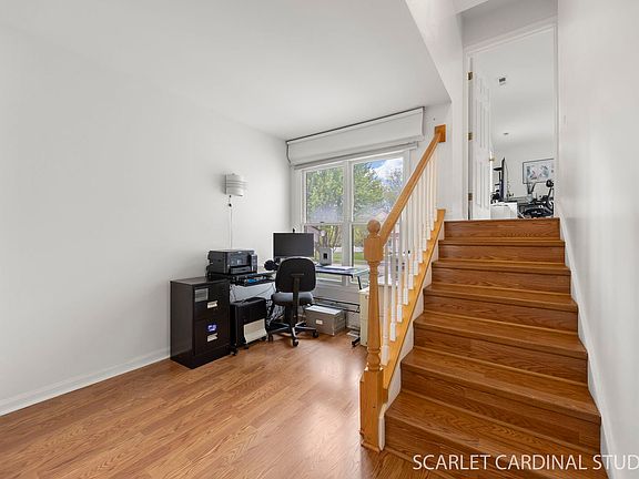 4th image of 1004 Prairie View Ct
