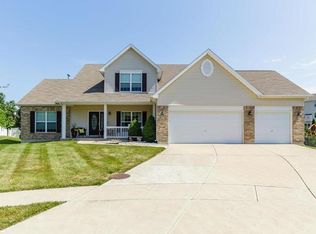 421 Ancestry Dr, Saint Peters, MO 63376