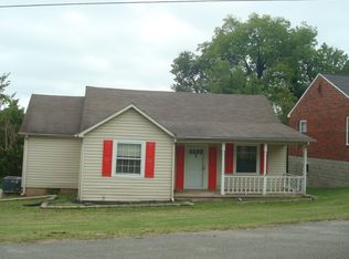 414 W Lehman St, Woodbury, TN 37190