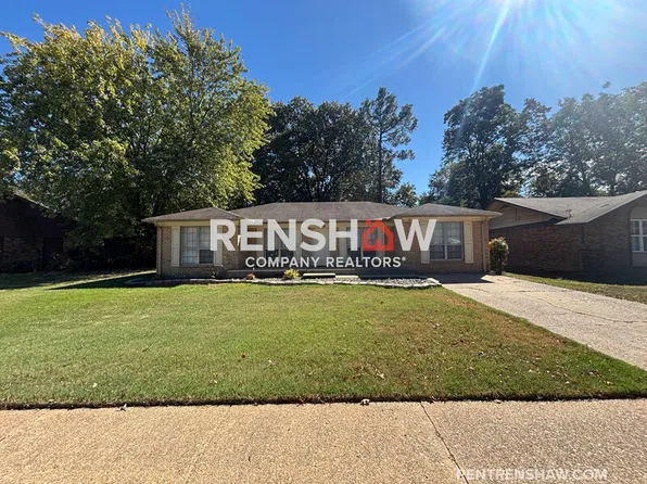 6409 Gillham Dr, Bartlett, TN 38134