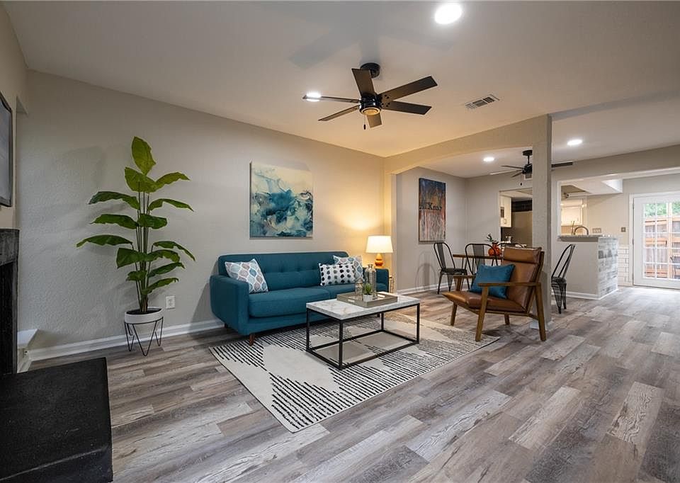 1st image of 6413 Chimney Creek Cir #B-2