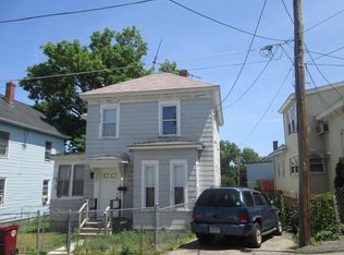 4 Dudley Ct, Lowell, MA 01851