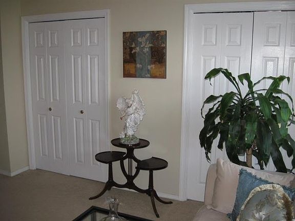 2nd image of 17193 Creekside Cir