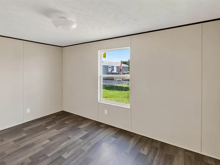 5670 E Highway 290 — Photo 12