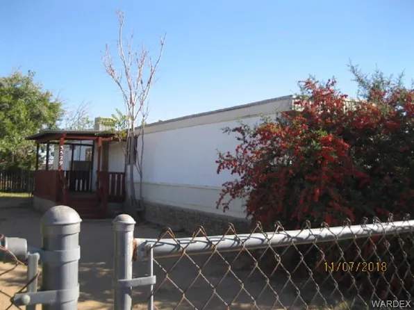 3529 E Bluebird Ln, Kingman, AZ 86409