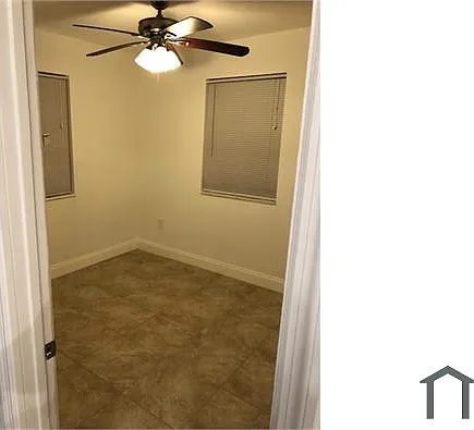 3 bed, 1500 sqft, $3,260 — Photo 3