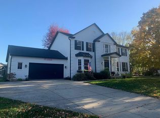 8483 Weaver Woods Pl, Fishers, IN