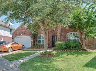 16234 Leigh Canyon Dr, Friendswood, TX 77546