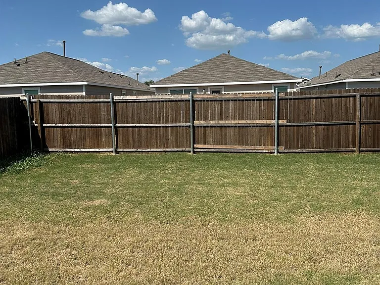 5705 Manarchos Ln — Photo 14
