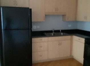 3575 S Archer Ave APT 306, Chicago, IL 60609