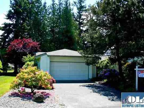 137 Hilltop Dr, Sequim, WA 98382