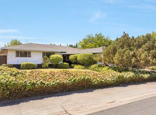 1218 Gilcrest Ave, Sacramento, CA 95831