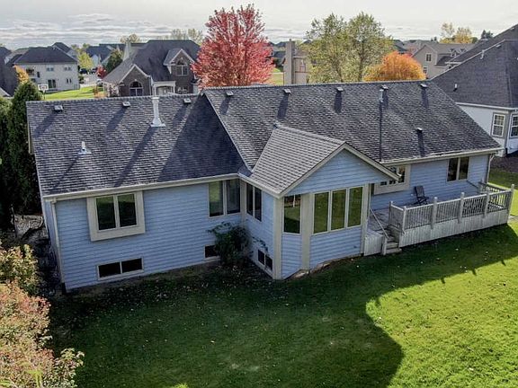 3rd image of 11038 W Heritage Dr
