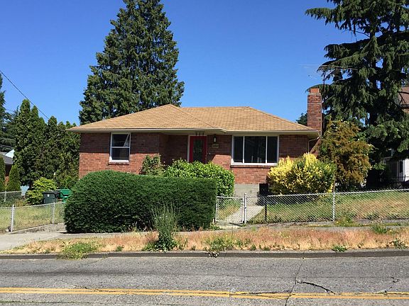 2nd image of 1210 S Lucile St