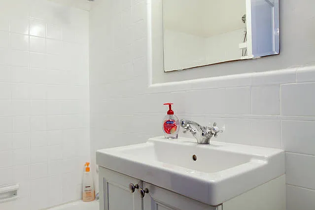 601 D St SE #3 — Photo 19