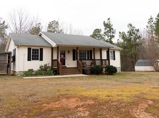 11528 Farmville Rd, Meherrin, VA 23954