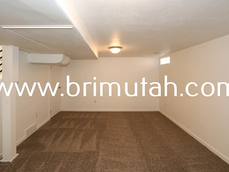 2613 S Hartford St — Photo 12