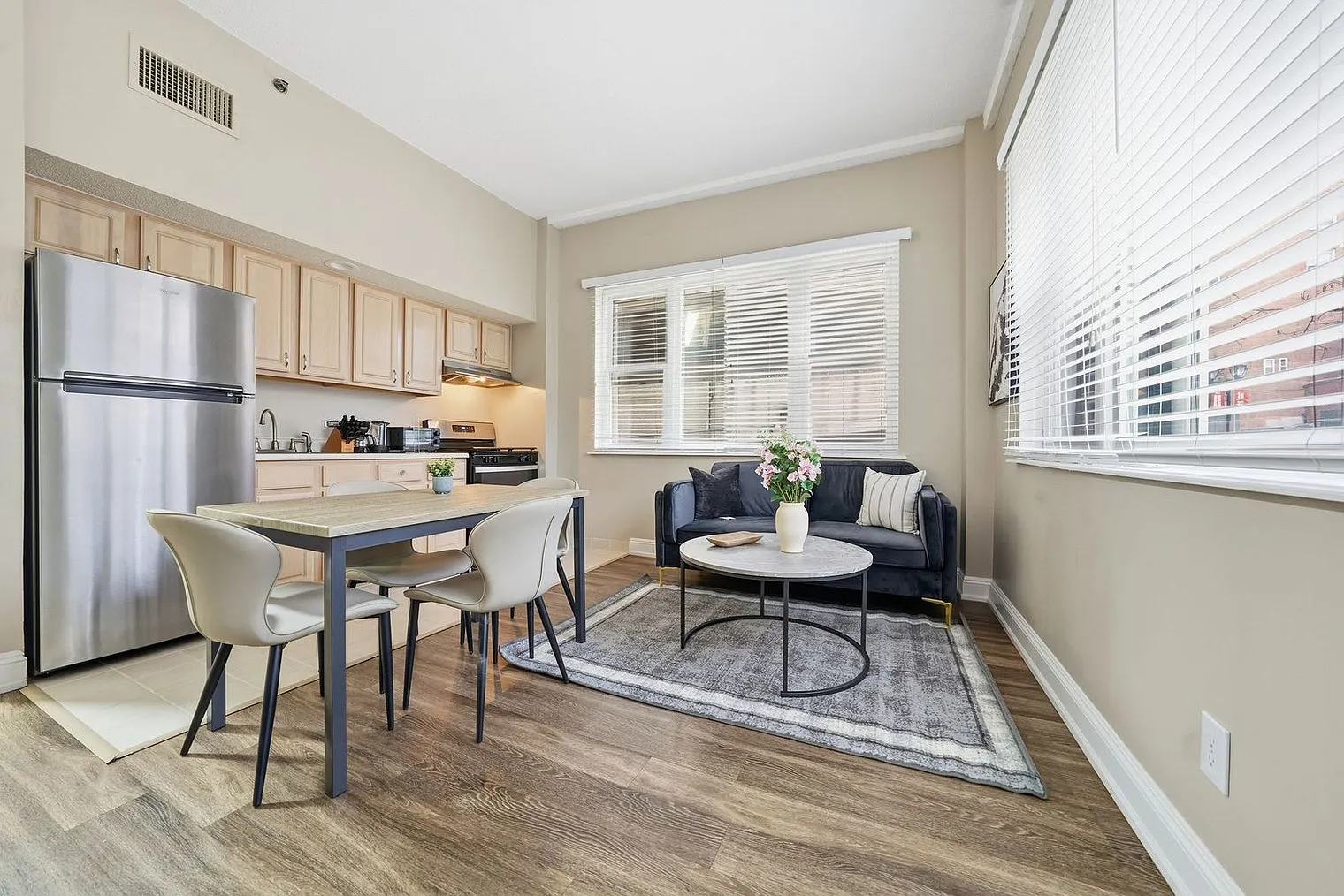 1 bed, 1.0 bath, 6329 sqft, $4,311 — Photo 1