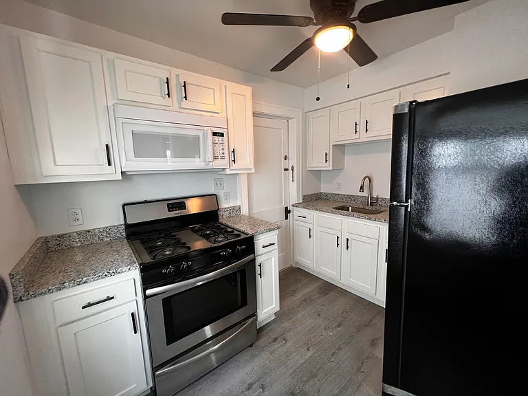 1336 Cranford Ave #1 — Photo 6