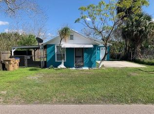 1581 Nocatee St, Intercession City, FL 33848