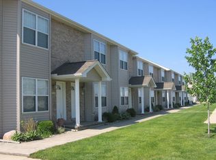 301 W 1st Ave, Deer Creek, IL 61733