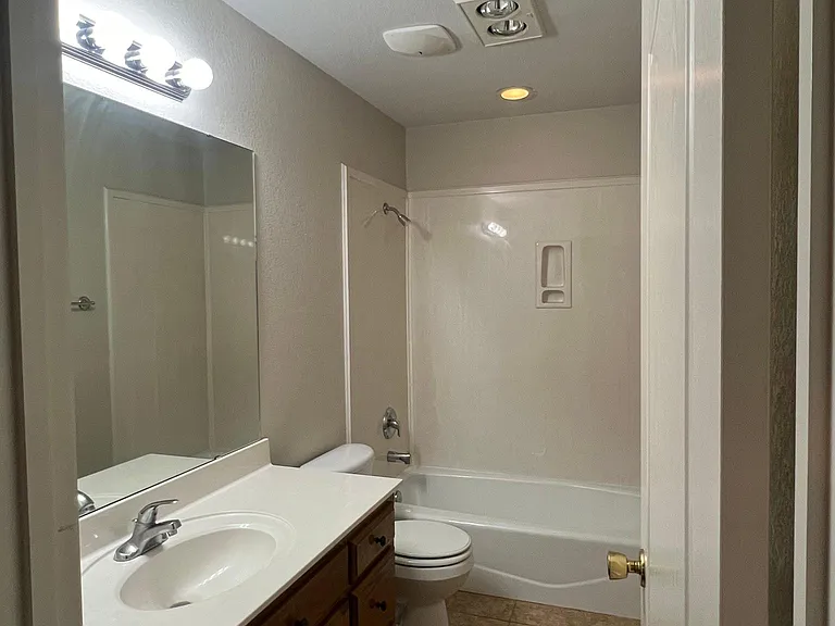 7907 Saint Louis Dr — Photo 19