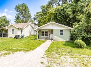2000 S Manhattan Ave, Muncie, IN 47302