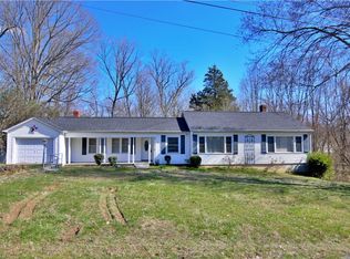 212 Meadowview Dr, Winston Salem, NC 27107