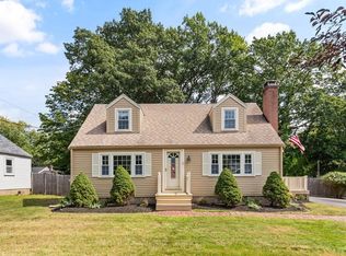 71 Eunice Cir, Wakefield, MA 01880