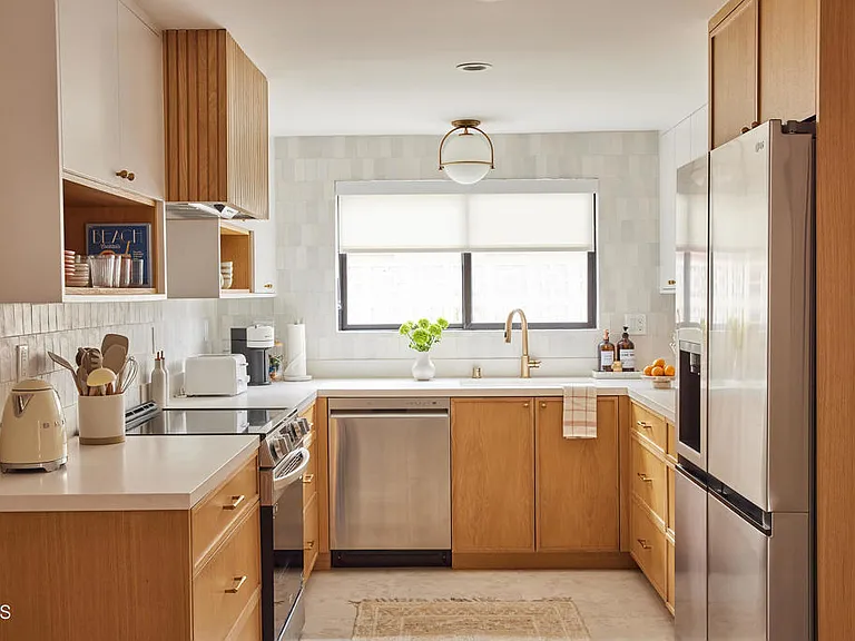 5135 W Wooley Rd #3 — Photo 3