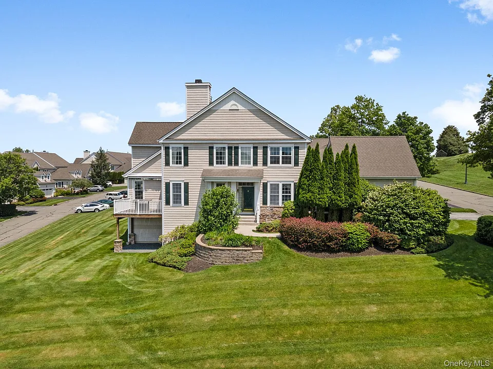 1 Pinehurst Cir