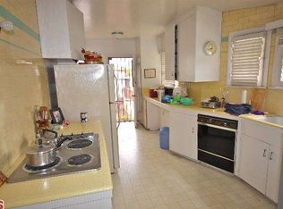 2300 S Patricia Ave, Los Angeles, CA 90064